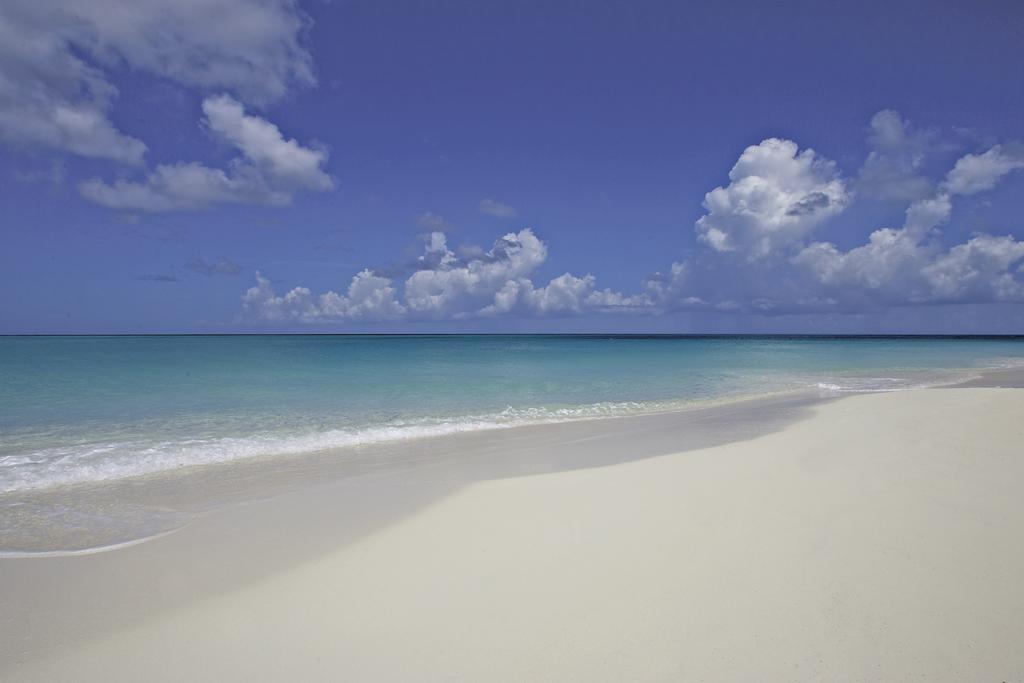 The Somerset On Grace Bay Exterior photo