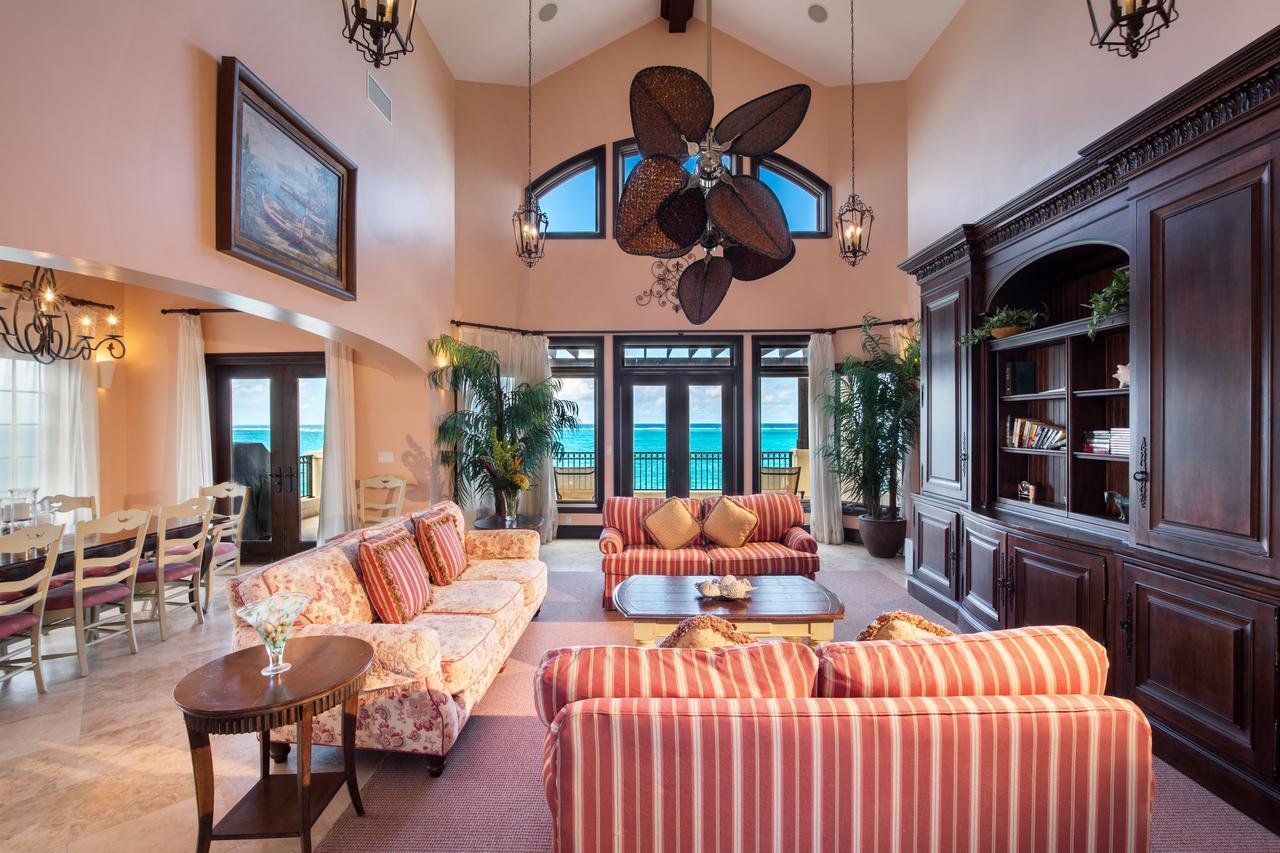 The Somerset On Grace Bay Exterior photo